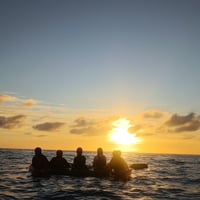 Amanecer en kayak en el ombligo del mundo  thumbnail 8