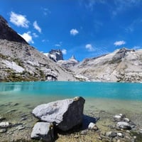 Torres del Avellano thumbnail 5