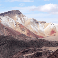 Trekking guiado - SuriPlaza "Montañas Coloradas"  thumbnail 4